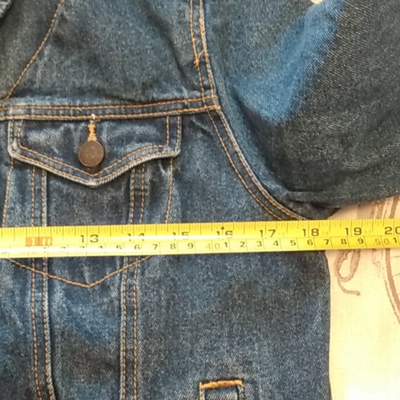 Jean jacket 😍 - Picture 4 of 6